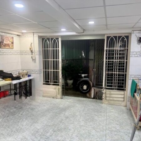 🔥 NHÀ LÔ GÓC – HXH – NGAY NGÃ TƯ BÌNH PHƯỚC – NHỈNH 3 TỶ