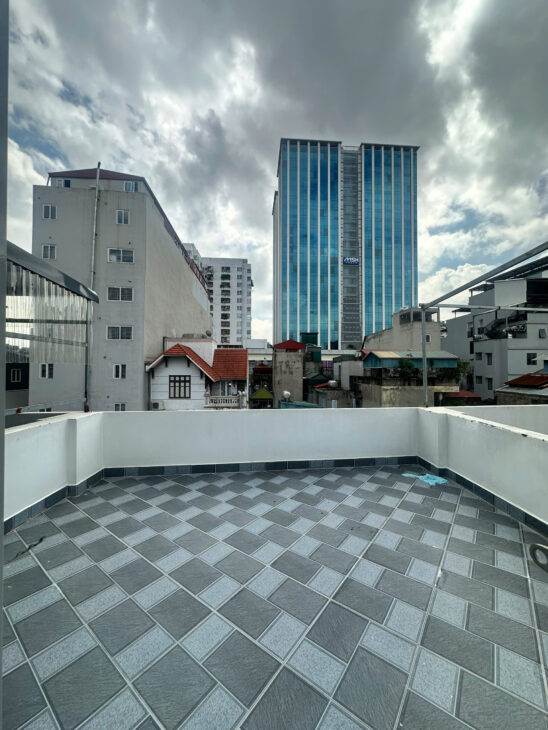 Bán Nhà Mới Bạch Mai Dt 30m2 5 tầng mặt tiền 4.9m Giá 5.95 tỷ