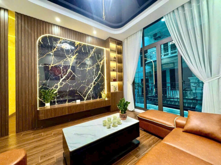 TRƯỜNG CHINH – LÔ GÓC – Ô TÔ Diện tích 48m2 4 tầng mặt tiền 3.7 giá 15.5