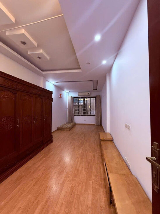 Bán nhanh nhà Tôn Thất Tùng 45m 5 tầng ngõ thông – Phù hợp ở hoặc kinh doanh dòng tiền 11.5 tỷ