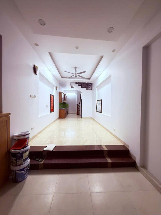 Bán nhanh nhà Tôn Thất Tùng 45m 5 tầng ngõ thông – Phù hợp ở hoặc kinh doanh dòng tiền 11.5 tỷ