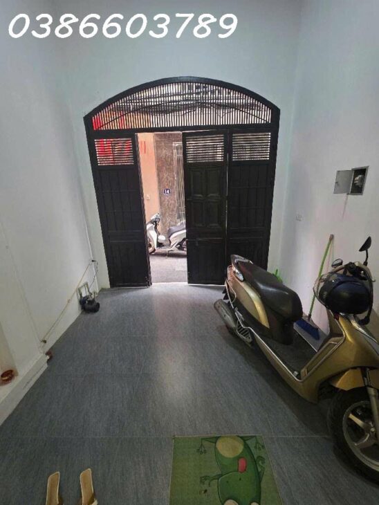 NHÀ DÂN XÂY 4 TẦNG – Ô CHỜ THANG MÁY –268 PHỐ NGỌC THỤY – LONG BIÊN – 68,2M² – 10,7 TỶ