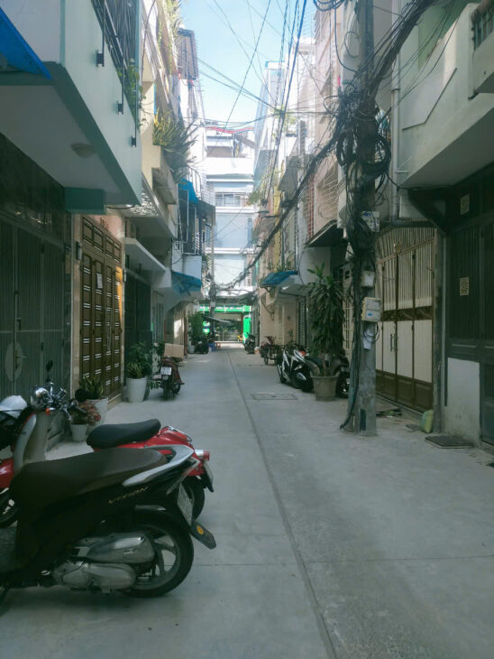 Bán Nhà 575/86 Nguyễn Đình Chiểu, Quận 3. DT: 3.2m*10m. CN: 29m2. 5 Tầng. Giá 9.9 tỷ