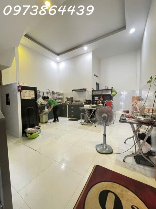 🚘🚘🚘 NHÀ ĐẸP 3 TẦNG TẶNG FULL NỘI THẤT CƠ BẢN – NGANG 5M – OTO 7 CHỖ NGỦ NHÀ – GẦN CITY HIỆP