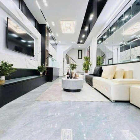 Bán Nhà Dân Xây 5 Tầng Thiết Kế Chuẩn Châu Âu Tại Trung Tâm Quận Cầu Giấy