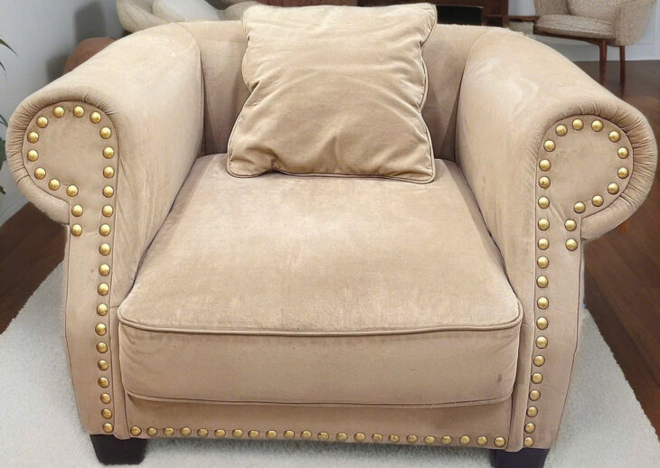 MÌNH CẦN THANH LÝ BỘ SOFA MỚI SETUP CHO VĂN PHÒNG Ở CIPUTRA CÙNG MÁY GIẶT, GIƯỜNG GỖ CỦA CÁ NHÂN