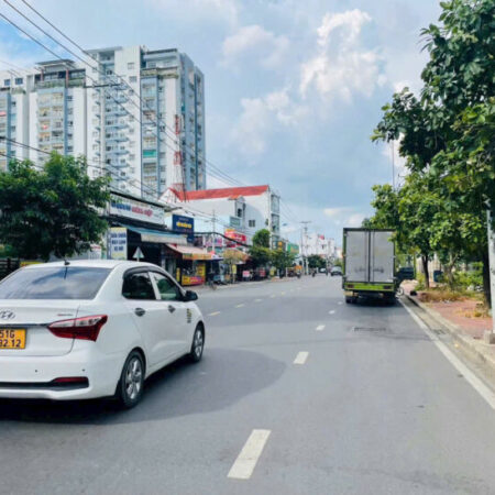 BÁN ĐẤT MẶT TIỀN ĐƯỜNG LINH TRUNG.TP THỦ ĐỨC. HỒ CHÍ MINH 330M2(7.2X53) ĐẤT NỞ HẬU PHONG THỦY GIÁ