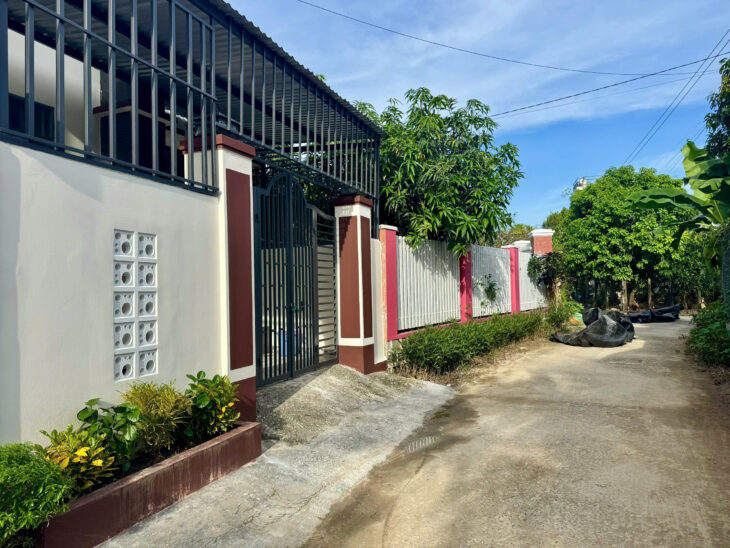 BÁN NHÀ DIÊN ĐIỀN FULL NỘI THẤT ĐƯỜNG OTO THÔNG.