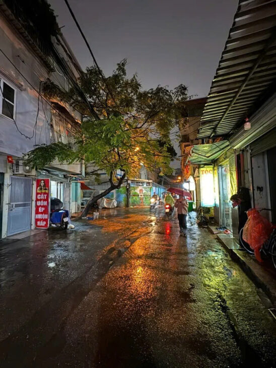 🔥KHÔNG THỂ TIN! bán nhà THANH XUÂN. 🚗 Ô TÔ TRÁNH – 💰 KINH DOANH – 220 TRIỆU/M