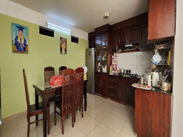 Nhà Vuông SHR 4 tầng Đ.10m 120m2 – Đặng Thùy Trâm Bình Thạnh