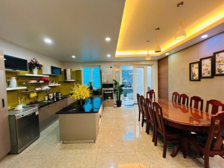 Nhà Vuông SHR 5 tầng Đ.12m 120m2 – Đặng Thuỳ Trâm Bình Thạnh