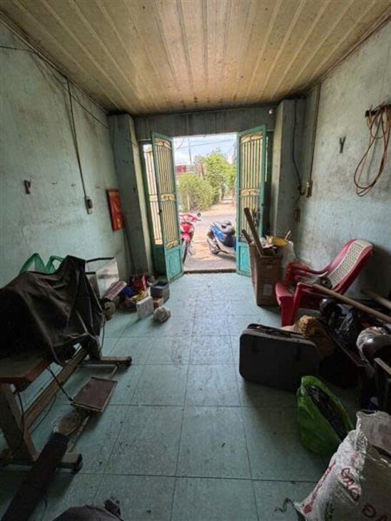 Giảm 100tr! Nhà Mặt tiền SHR 115m2, Vuông – Dương Công Khi Hóc Môn SS