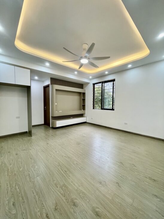 CĂN HỘ TOÀ B6B KĐT NAM TRUNG YÊN, CẦU GIẤY: 6.15 TỶ – 75M2 – 3 NGỦ – 2VS – SỔ ĐỔ