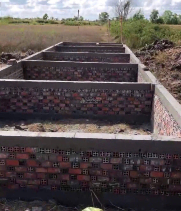 Bán đất có nhà lộ 2 chiều Bờ Nam, Thị trấn Sông Đốc, Trần Văn Thời, Cà Mau