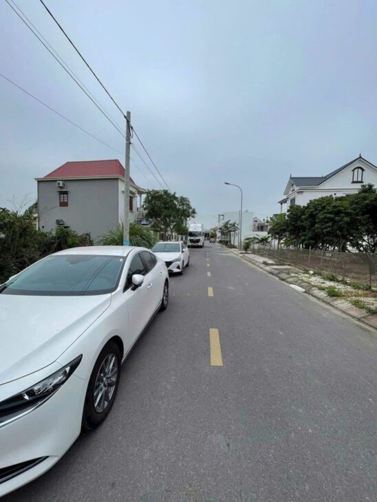 Bán gấp lô đất hiếm ngõ 81 Tân Thành, Dương Kinh – giá chỉ 2,7x tỷ ZALO 0567 222 555
