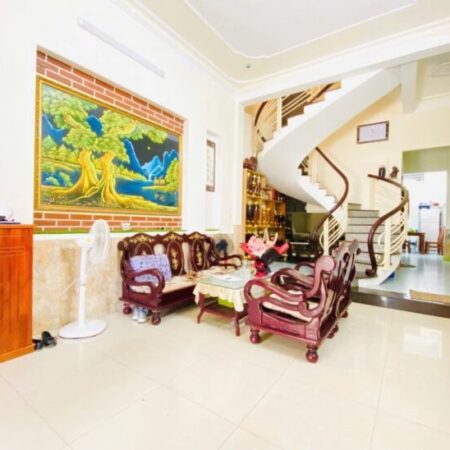 Bán nhà 3 tầng Lưu Quang Thuận, sát Hồ Xuân Hương, 89m², cách biển Mỹ Khê chỉ 400m