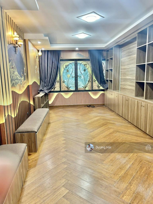 Bán nhà Mặt phố Nghĩa Tân – Cầu Giấy – DT 100m * MT 6m – Vỉa Hè KDVP Ô tô dừng đỗ Sầm uất