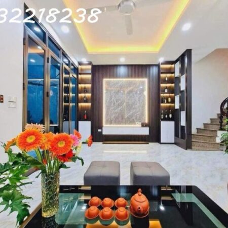 Bán nhà Mỹ Đình – 2 mặt thoáng sáng – nội thất hiện đại