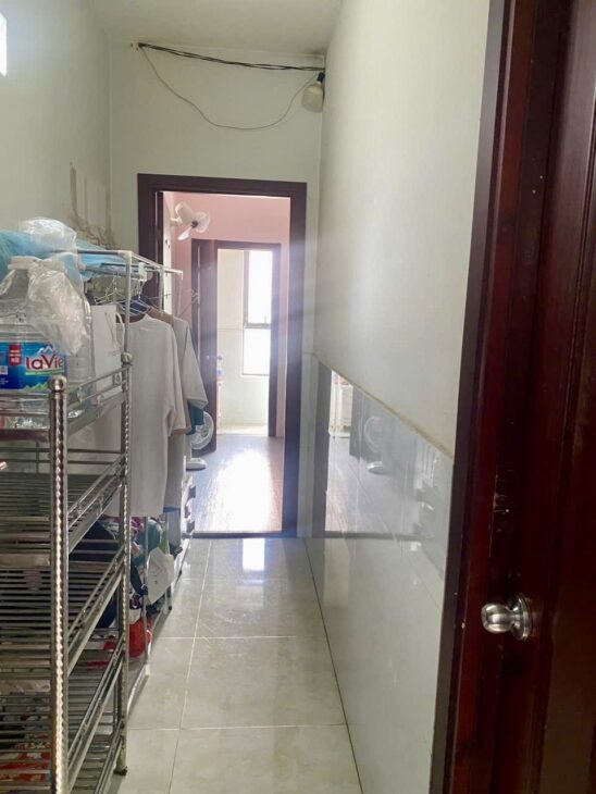 Mặt tiền đường Đề Thám sát Bùi Viện dt 4,2x14m xd 3 tầng giá 16,5 tỷ