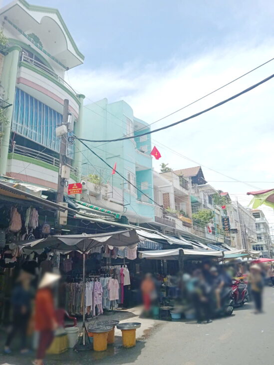 Bán nhà mặt tiền trong chợ nhị Thiên Đường P5 Q8