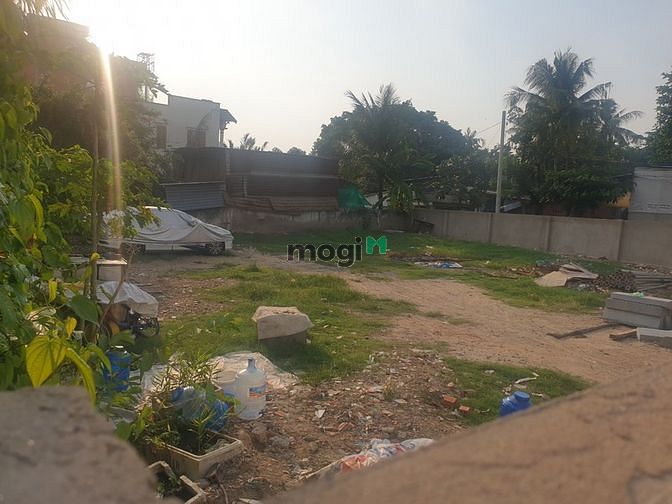 góc 2 Mặt tiền trục đường trần văn sắc dg 44 củ , P. Thảo Điền, TP. Thủ Đức, dt 500m2 – 140tr/m2