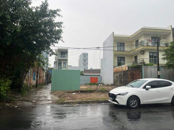 Bán đất 3 mặt tiền đường Chính Hữu, 211.9m², gần biển Mỹ Khe, giá 42 tỷ