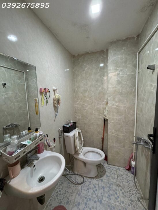 Bán nhà Thanh Lãm 44m2, 5T, lô góc, ô tô đỗ cửa, ngõ thông, ở ngay