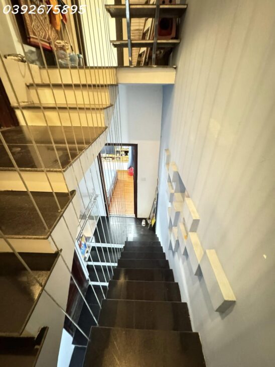 Bán nhà Thanh Lãm 44m2, 5T, lô góc, ô tô đỗ cửa, ngõ thông, ở ngay