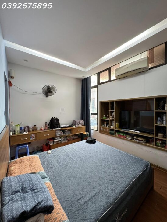 Bán nhà Thanh Lãm 44m2, 5T, lô góc, ô tô đỗ cửa, ngõ thông, ở ngay