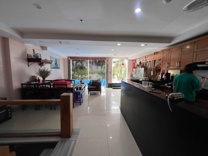 Nhỉnh 40 tỷ. Nhà Nguyễn Xiển, Phân lô, View hồ, 105m*9MT*9 tầng, Thang máy, ngõ thông ô tô, kinh