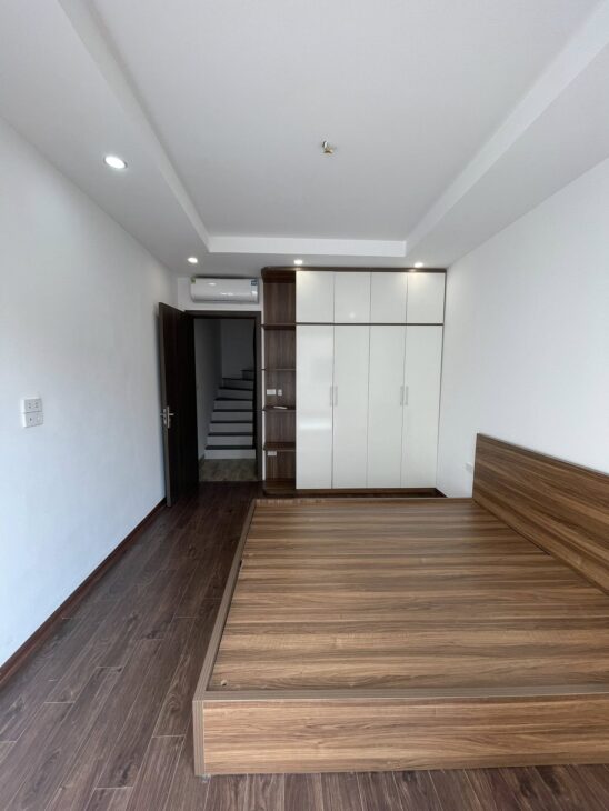 Siêu rẻ! Nhà 4 tầng vị trí đẹp ở Vân Canh ngõ thoáng, có sân riêng , gần đường ô tô