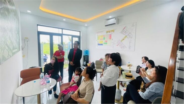 NHÀ PHÓ GIÁ KHÔNG TƯỞNG TRONG KHU SINH THÁI PHƯỚC ĐÔNG SINH LỜI CAO 579TR