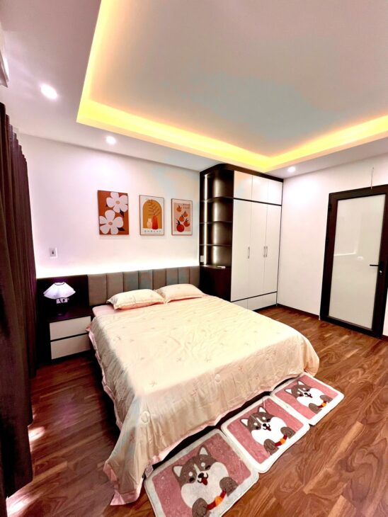 Bán nhà Phú Lương 42m2, 5 tầng, ngõ thông, lô góc, ở ngay