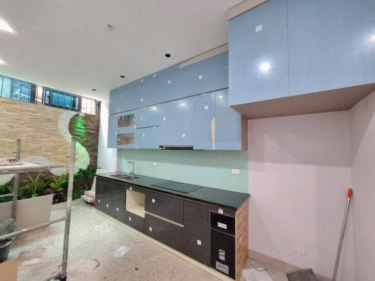 18,8 tỷ. Nhà mặt phố Tô Vĩnh Diện, 45m*4MT*5 tầng; kinh doanh lý tưởng