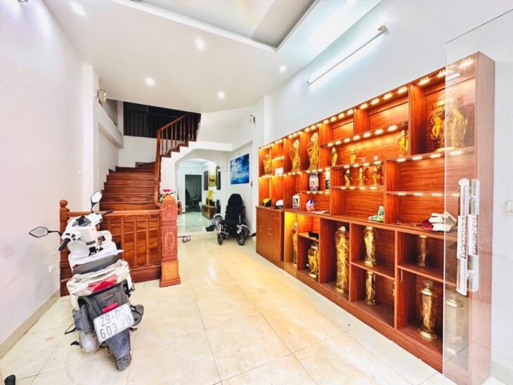 Nhà Phố Trung Kính, ô tô vào nhà, kinh doanh thuận tiện. Nhà 6 tầng – 6 ngủ – Gần 60m2 – Giá nhỉnh