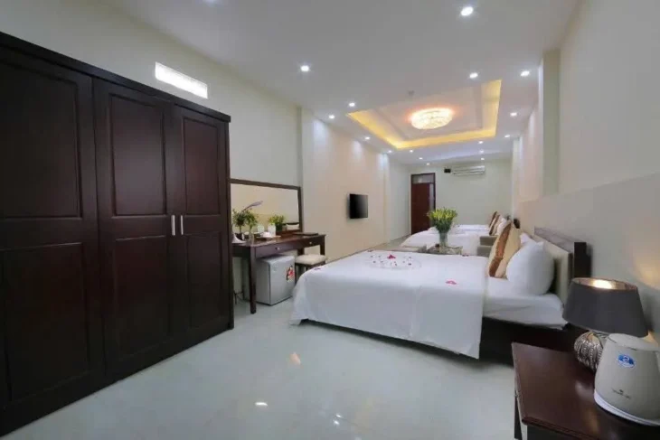 Bán tòa CHDV 2 mặt tiền, góc ngã ba thông 3 phố Hoàn Kiếm, sẵn dòng tiền 2,5tyr/năm