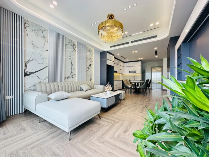 NHÀ MẶT PHỐ Ô TÔ ĐỖ CỔNG- VÀO NHÀ Nguyễn Văn Linh 63m2 X 6 Tầng 12.2 tỷ Long Biên Hà Nội .