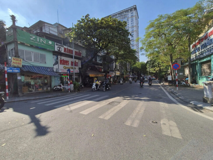 BÁN NHÀ MẶT PHỐ NÚI TRÚC, BA ĐÌNH – 137M² x 4T – 2 MẶT TIỀN – VỈA HÈ RỘNG- KINH DOANH ĐỈNH