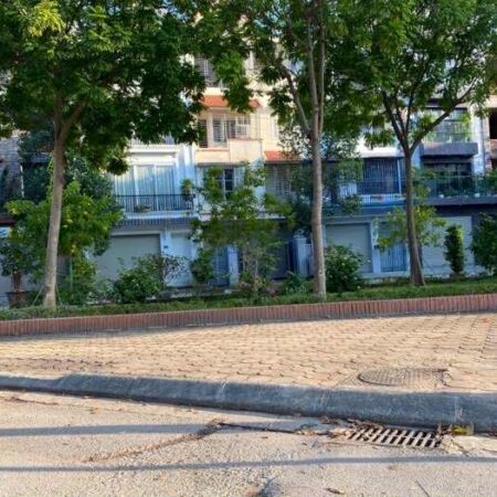 Liền kề Thượng Thanh-Lý Sơn, 90m x 6 tầng, mặt tiền 6m, thang máy, kinh doanh, vị trí đắc địa