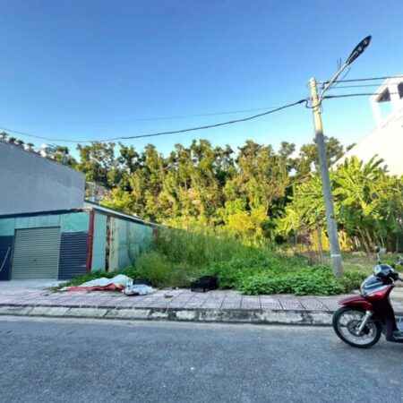 Lô đất đấu giá trung tâm Núi Đối – đường nhựa 12m, vị trí vàng – giá chỉ 2x tr/m² ZALO 0567 222 555