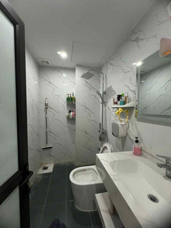 Bán nhà Vĩnh Hưng, Hoàng Mai 35m 5 tầng mới tinh full đồ ở ngay, ngõ 3 gác phi ầm ầm, 2 thoáng