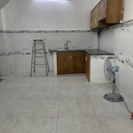 NHÀ 4 TẦNG MUA VÀO Ở NGAY, GIÁ TRỊ CHO THUÊ CAO. NHÀ 4 TẦNG MUA VÀO Ở NGAY, GIÁ TRỊ CHO THUÊ CAO.