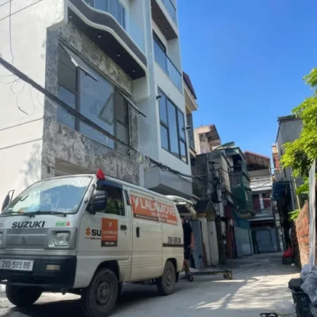 NHÀ MỚI Ô TÔ ĐỖ CỬA- VÀO NHÀ Huỳnh Tấn Phát 52m2 X 6 Tầng X 13.5 tỷ Long Biên Hà Nội.