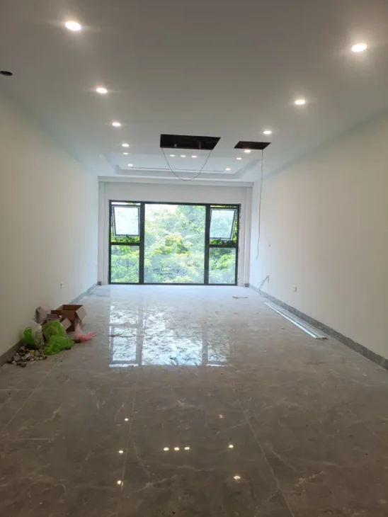 NHÀ MỚI Ô TÔ ĐỖ CỬA- VÀO NHÀ Huỳnh Tấn Phát 52m2 X 6 Tầng X 13.5 tỷ Long Biên Hà Nội.