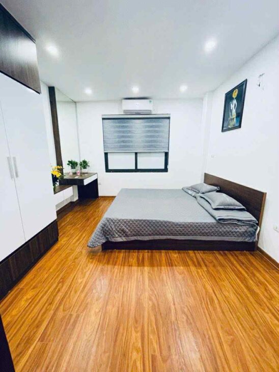 Bán nhà Vĩnh Hưng, Hoàng Mai 35m 5 tầng mới tinh full đồ ở ngay, ngõ 3 gác phi ầm ầm, 2 thoáng