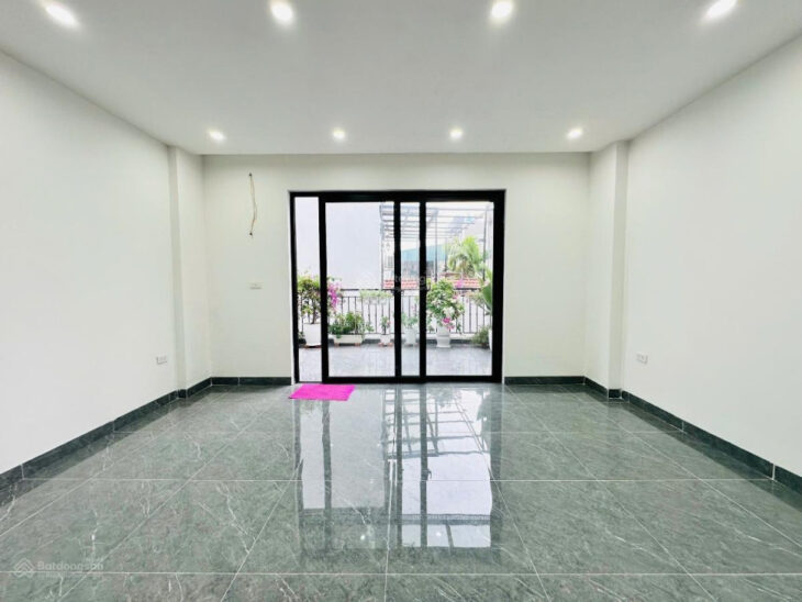 Bán nhà XUÂN ĐỈNH 7 TẦNG THANG MÁY, Ô TÔ, SỔ ĐẸP DT 38m2 CHỈ 8.9 TỶ