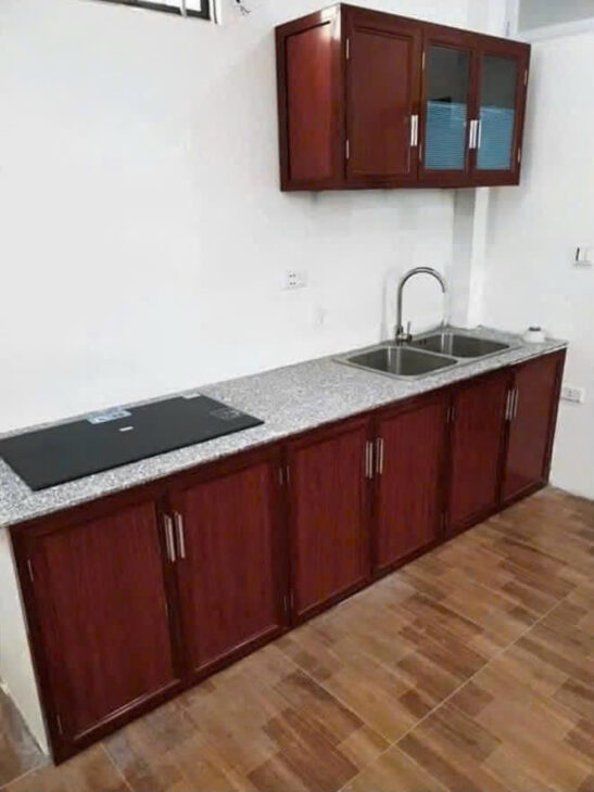 Nhà Nguyễn Khánh Toàn – Gần Bờ Sông Tô Lịch 35m2 x 6T x 7.5 tỷ Hàng Sắp Tuyệt chủng.