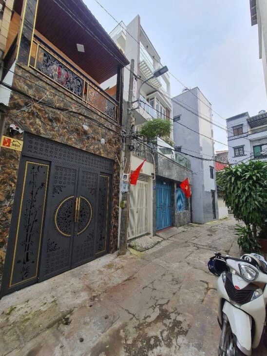 Bán nhà HXH Bùi Đình Túy, P. 12, 3.2x14m, 2 tầng, 3pn, 3wc, 7.1 tỷ, TL