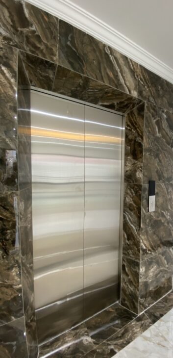 Cho thuê nhà mới, căn góc, thang máy, 95m2_ 5T; vỉa hè, Đào Tấn-32 Tr Cho thuê nhà mới, căn góc, thang máy, 95m2_ 5T; vỉa hè, Đào Tấn-32 Tr