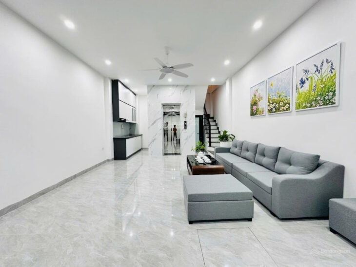 Bán nhà XUÂN ĐỈNH 7 TẦNG THANG MÁY, Ô TÔ, SỔ ĐẸP DT 38m2 CHỈ 8.9 TỶ